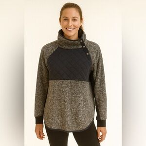 Abercrombie & Fitch Quilted Snap Pullover Sweatshirt | Size Large | Gray & Black